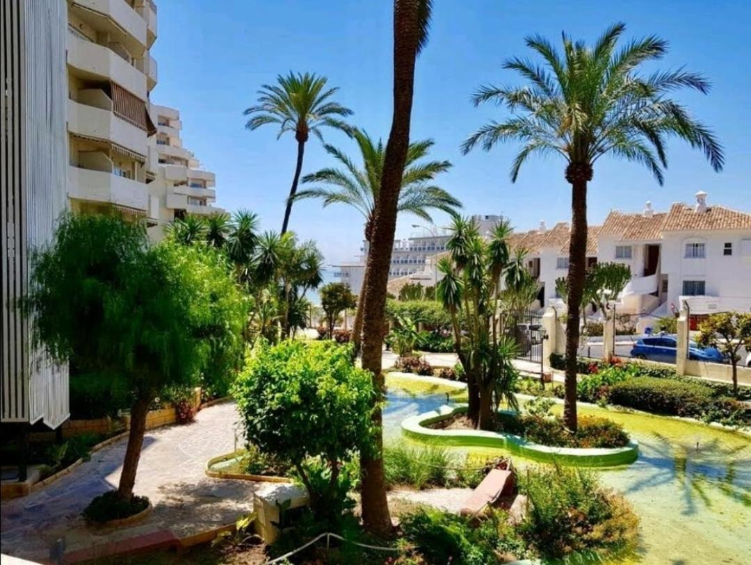 Benalbeach Casa Kito Costa 1ª Linea De Playa Benalmádena Exterior foto